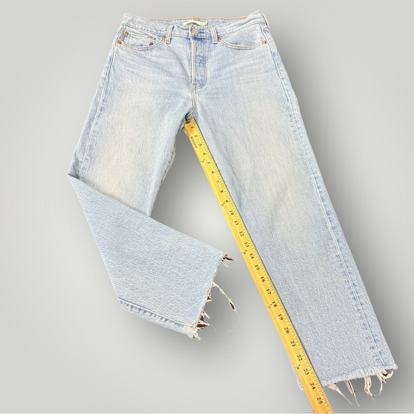 Levi’s Wedgie Straight Leg Raw-Hem Jeans Sz 29 - Picture 8 of 12